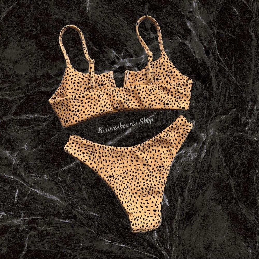 Sold out - Picture 3 of 3